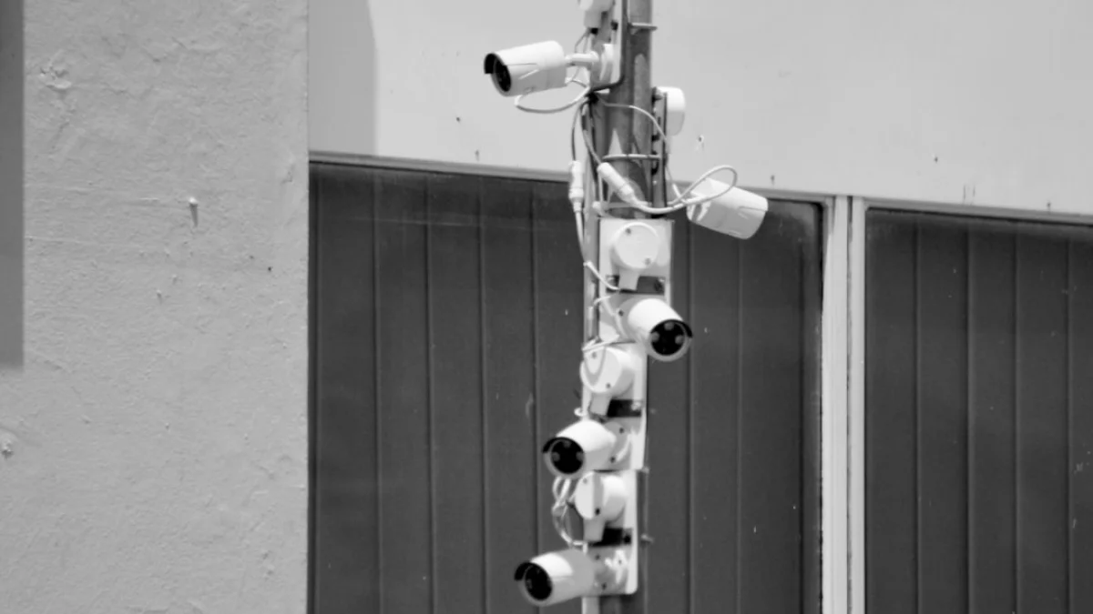 アフリカで広がるAI監視の波、市民の自由は守れるか