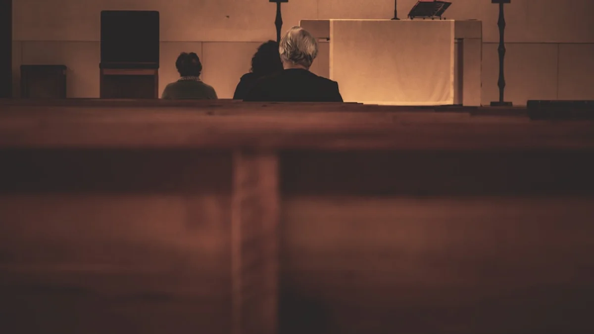 AIで牧師を偽装する詐欺、教会ができる対策