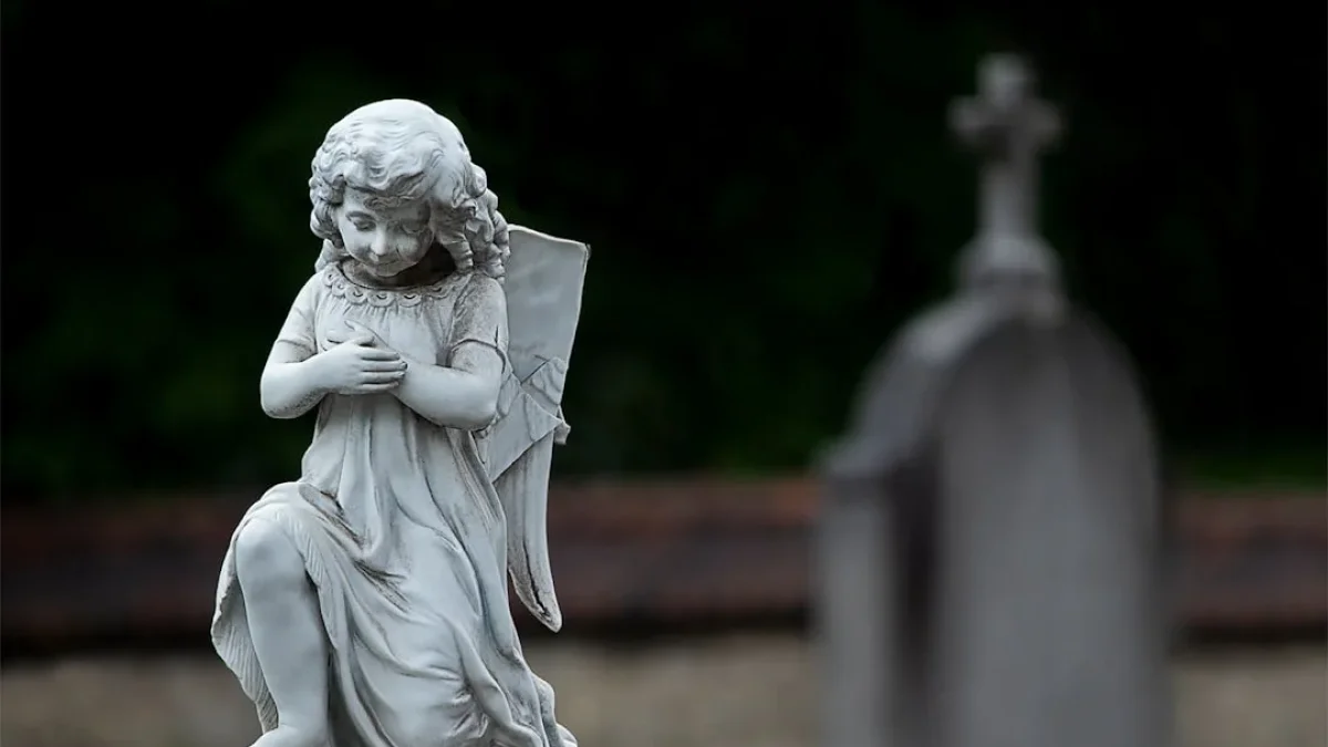 「死者と会話」サービスの実態と注意点