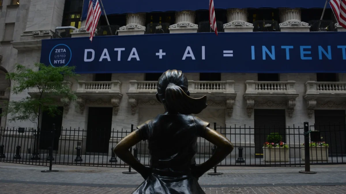 英国作家が語るAI時代の不安と共生の道