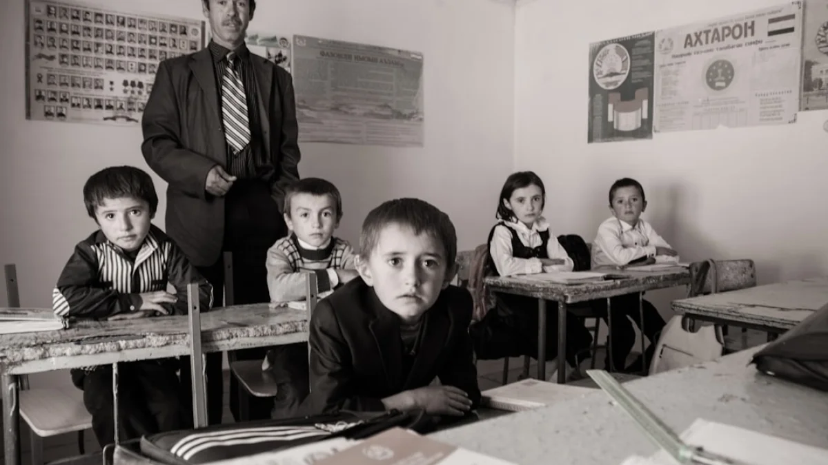 教室にChatGPTがやってきた　ギリシャ20校で実証