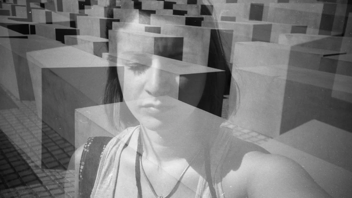 死者の声をAIで再現する時代に寄り添う