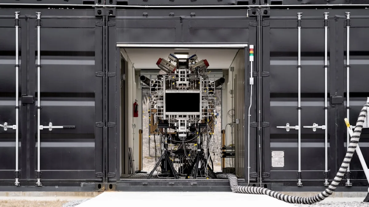 軌道AIは本当に地上の3倍か？費用と影響