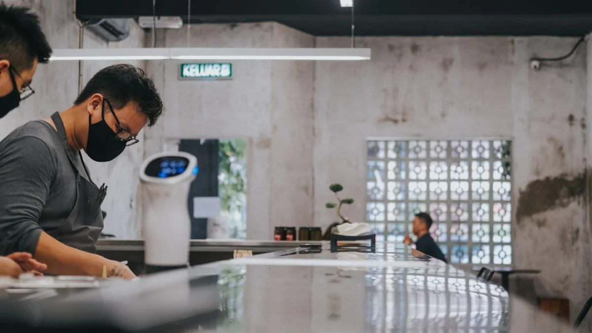 OpenAIが1,000社にAI導入を後押し