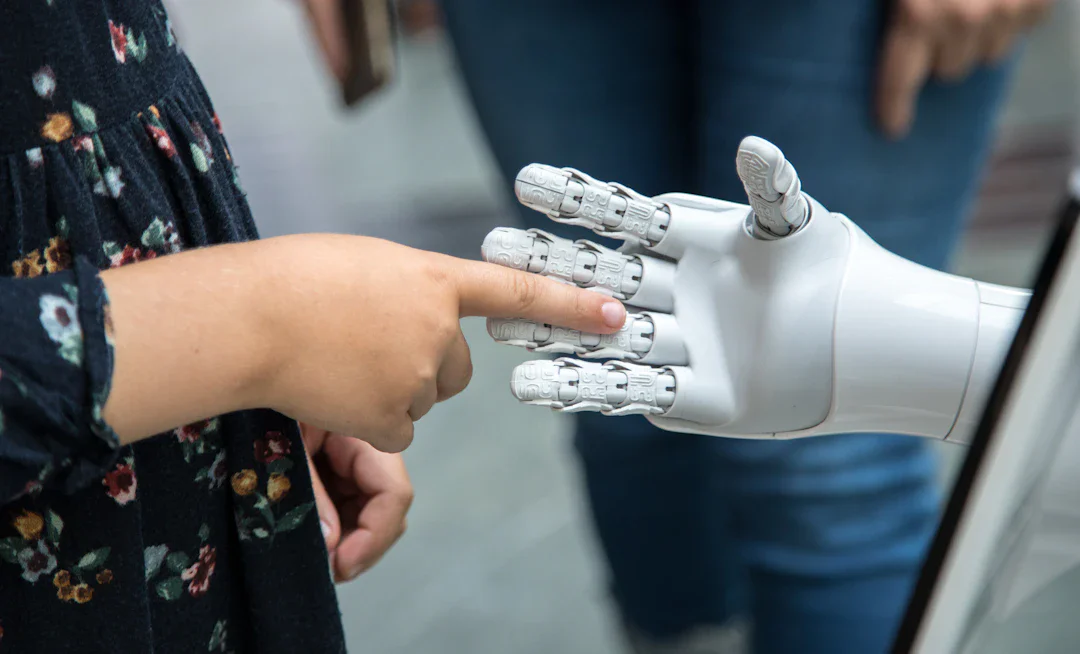 テスラ Optimus 元技術リーダー Jay Li が起業、ロボットハンド企業 Proception が $11M シード調達
