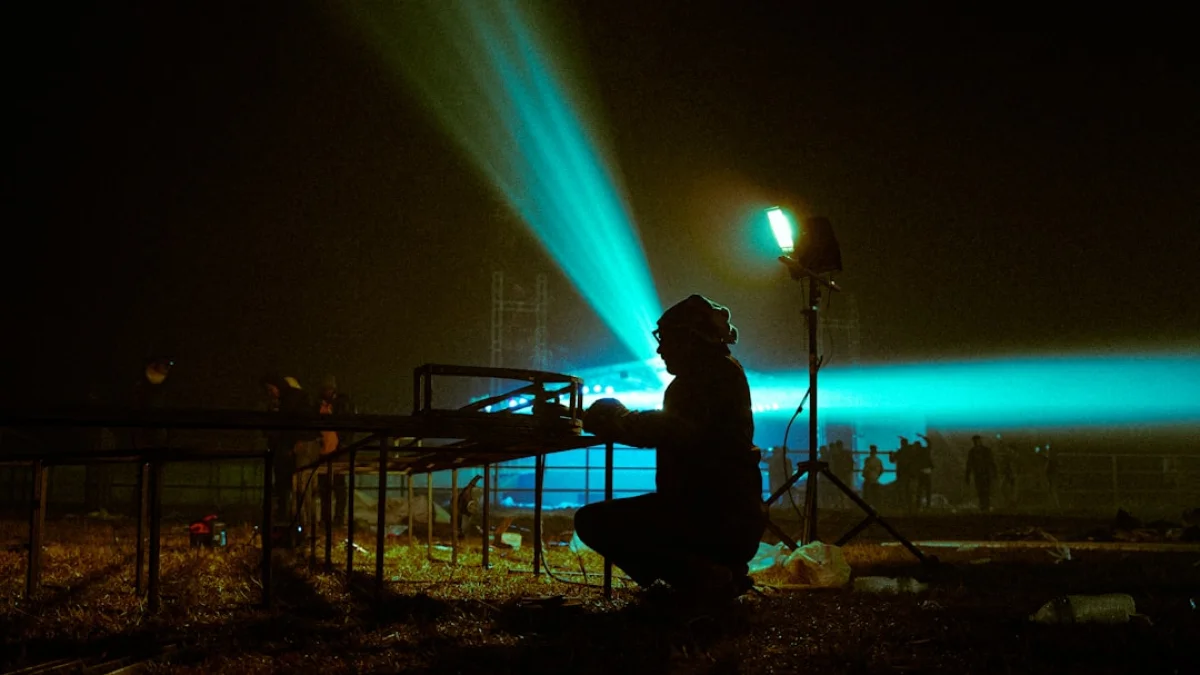 農作業の後に夜勤でAIを支える27歳の物語