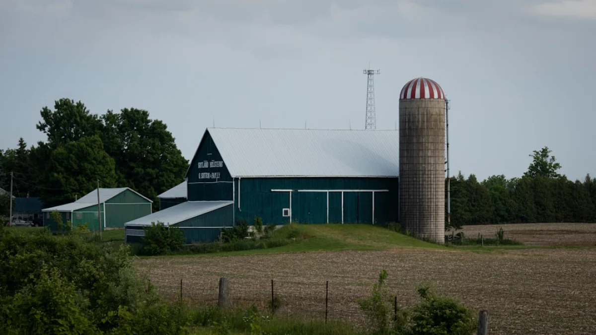 650エーカーを拒んだ農家とデータセンター