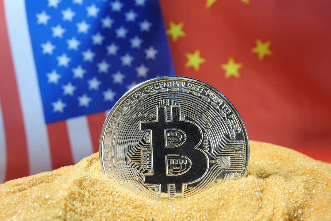 Trump 政権が中国AIを段階的に排除へ――制裁リスト登録・企業責任化で『事実上のバン』を検討