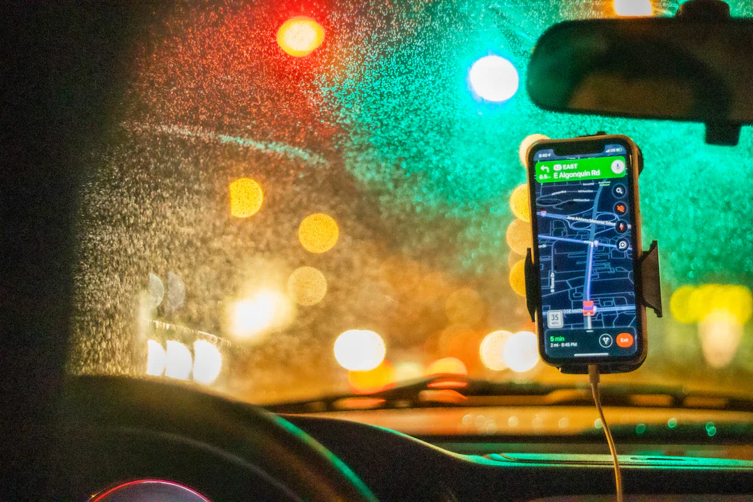Uberドライバー24万人がEUで集団訴訟、AI給与算定アルゴリズムを提訴